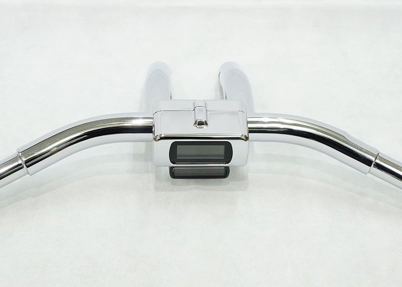 M8用メーターケース（メッキ）MK-02 | custom factory Noy's
