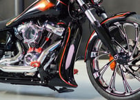 M8  SOFTAIL  フロントスポイラー