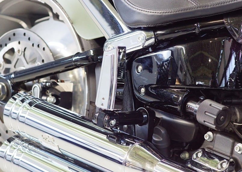 パッセンジャーペグ M8ソフテイル | custom factory Noy's P