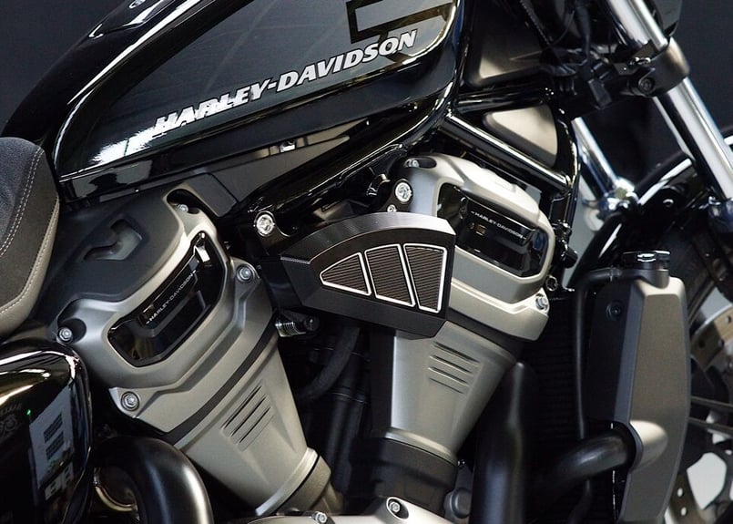 ハーレーナイトスターRH９７５スプロケットカバー 並行輸入品】 トランスミッション スプロケット カバー プーリー