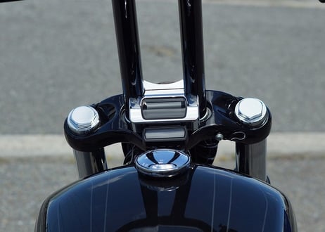 M8用メーターケース（メッキ）MK-０４