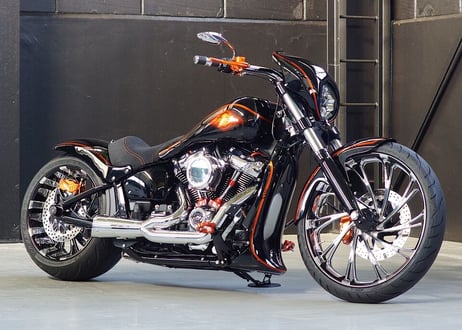 M8  SOFTAIL  フロントスポイラー