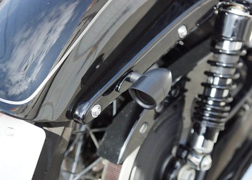 スポーツスター専用 ウインカーマウント プレート | custom factory