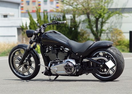 M8　ブレイクアウト専用アルミストレッチタンク　AST-M