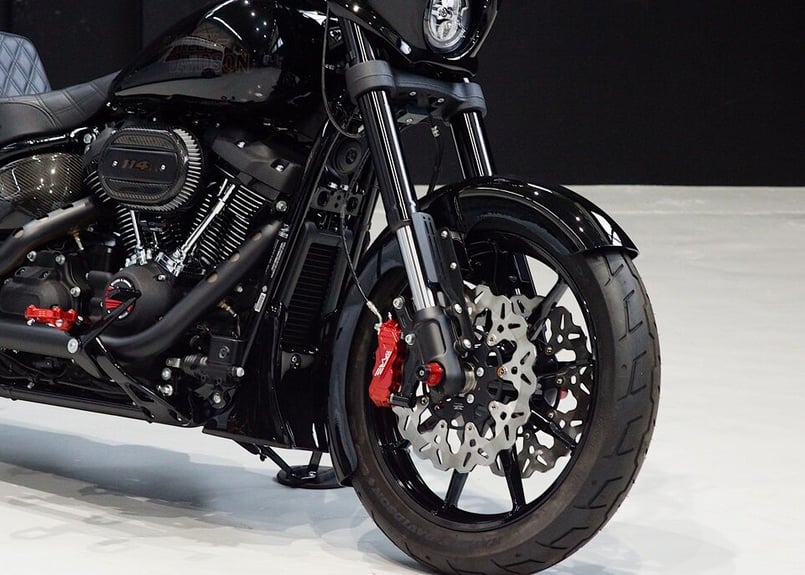 ローライダーS専用フロントフェンダー（FF-06） | custom factory Noy'