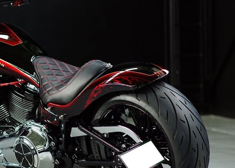 M8　ブレイクアウト/ファットボーイ専用ショートリヤフェンダー（SR-04）