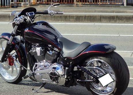 M8　ブレイクアウト専用アルミストレッチタンク　AST-M