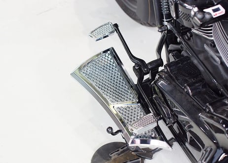 M8  ソフテイルFL専用　フロアーボード
