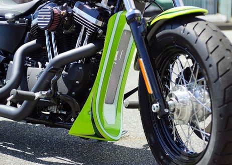 ＸＬスポーツスター専用　フロントスポイラー（FS-0８）