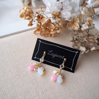 春ピンクのピアス