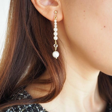 パールのロングピアス・イヤリング