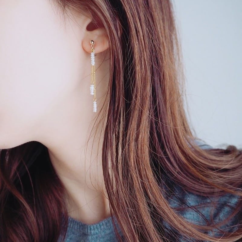 #351 淡水パール　5連  チェーン　ピアス/イヤリング変更可能　ハンドメイド 華奢チェーンの淡水パールロングピアス（イヤリング変更可能