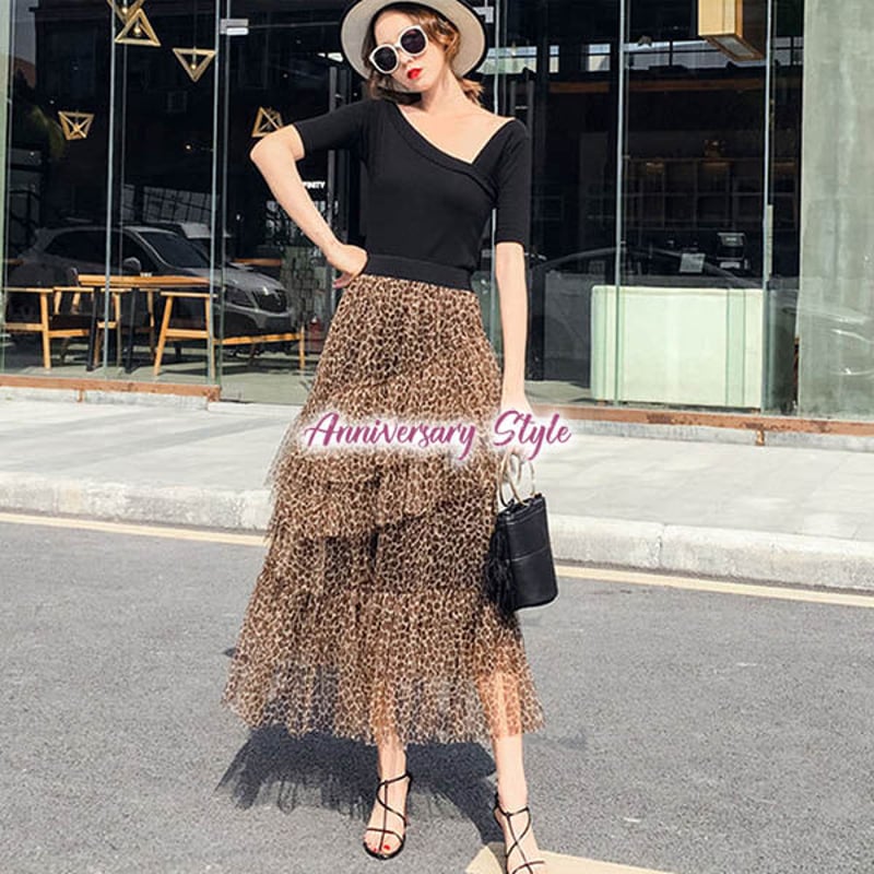 スカート ヒョウ柄 ボリューム感 3段フレア 黒 ベージュ チュール