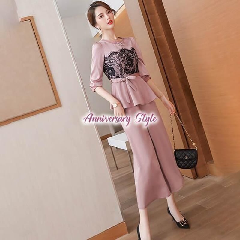 セットの値段！海外ブランド MESHIKI レース パンツスーツ ピンク XS a6f1d4dc31d5fd500883bda927a90f