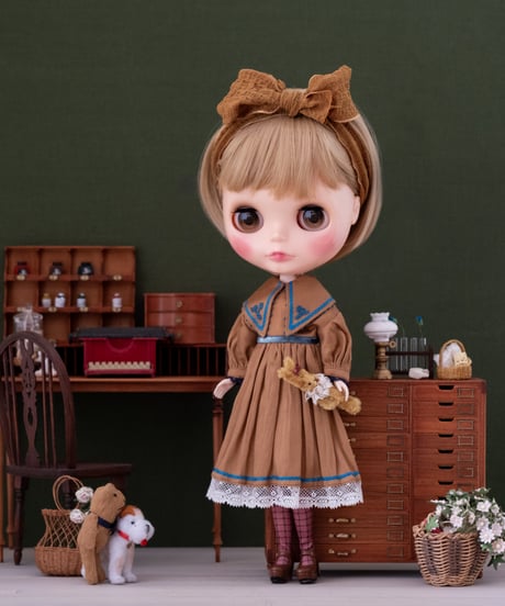 Takara Tomy - 新作新品⭐︎大人気ドール服作家HANONハノン♪『まわり道に花束を ドレス』 Takara Tomy - 新作新品⭐︎大人気ドール服作家HANONハノン