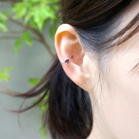 perfume bottle series　earcuff Ssize＜rhodolite garnet＞