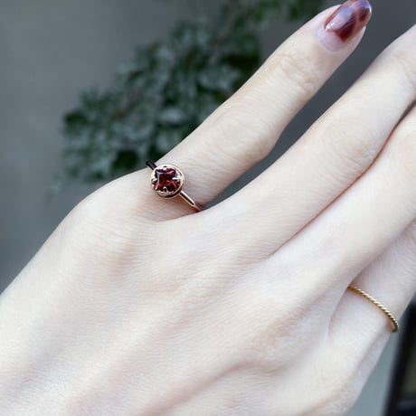 perfume bottle series　earcuff Msize＜garnet＞