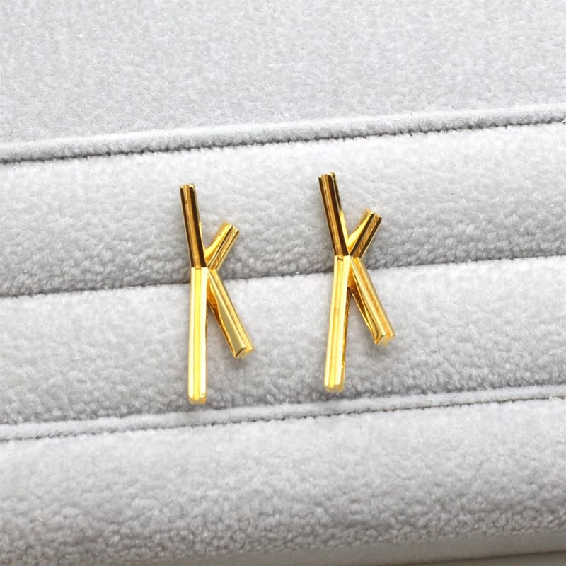 アクセサリー A&G Cross Pierce Cross on Chain | Pierces & Ear