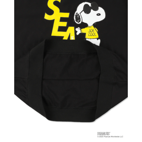 SMOOTHY x WDS Snoopy Crewneck Sweatshirt