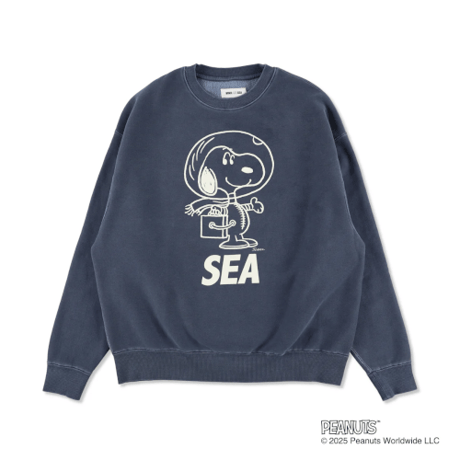 SMOOTHY x WDS Snoopy Pigment Crewneck Sweatshirt