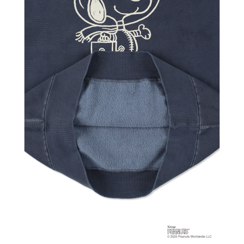SMOOTHY x WDS Snoopy Pigment Crewneck Sweatshir