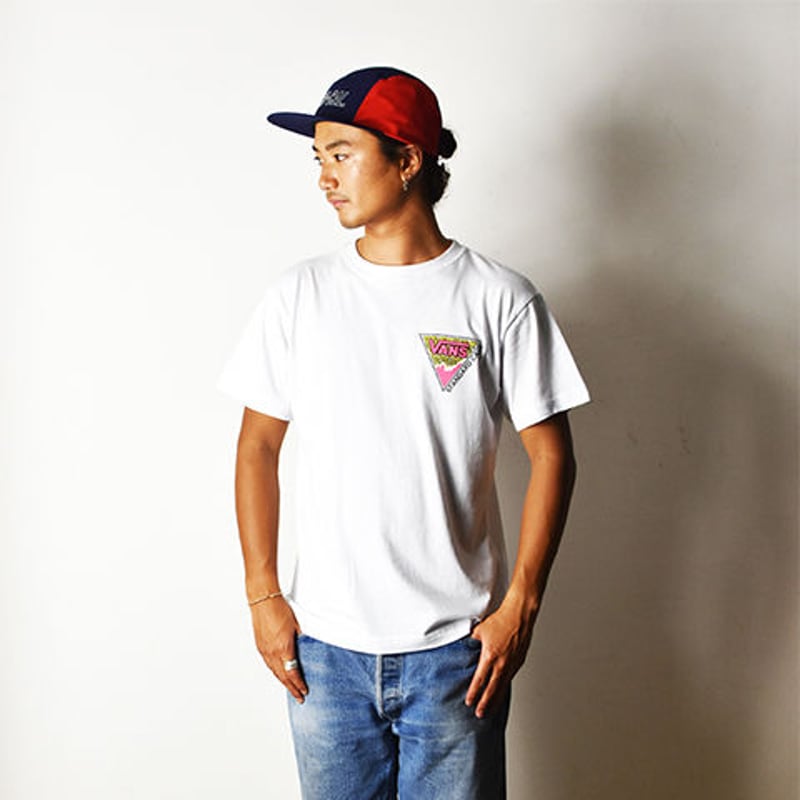 VANS × SD Triangle Logo T | KNOWLEDGE