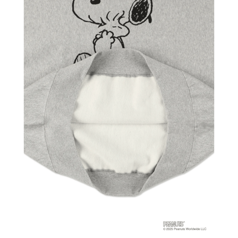 SMOOTHY x WDS Snoopy Pigment Crewneck Sweatshir