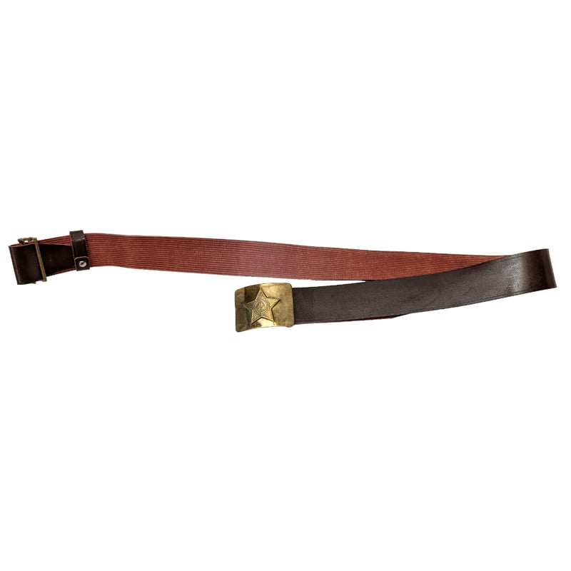 ソ連製 革製 金バックル ベルト | ロシアの梅