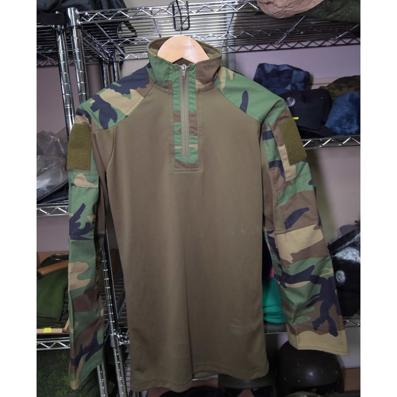 SSO製 コンバットシャツ ウッドランド迷彩 | ロシアの梅