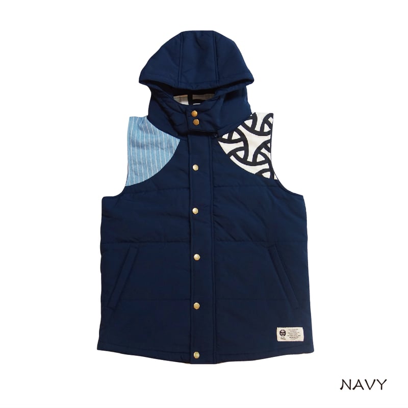 新品未使用品 KJUS 中綿 ベスト ADAMASTE（アダマスト）の「high neck padded vest（water