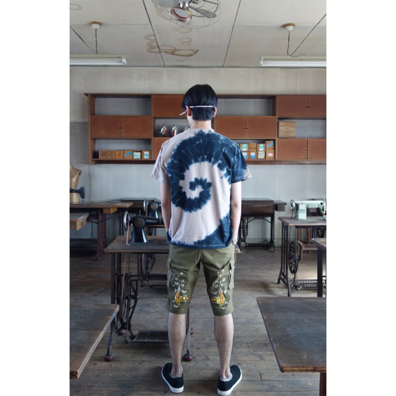 専用です！　渦巻きタイダイ染めカットソー　レーヨン　F563 タイダイ染め オーバーサイズ 半袖Tシャツ（Tシャツ/カットソー