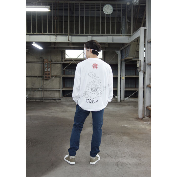 ど*ん様 ONE PIECE ゾロ バースデイ ビッグシルエットTシャツ 特製小 ど*ん様 ONE PIECE ゾロ バースデイ ビッグシルエットTシャツ