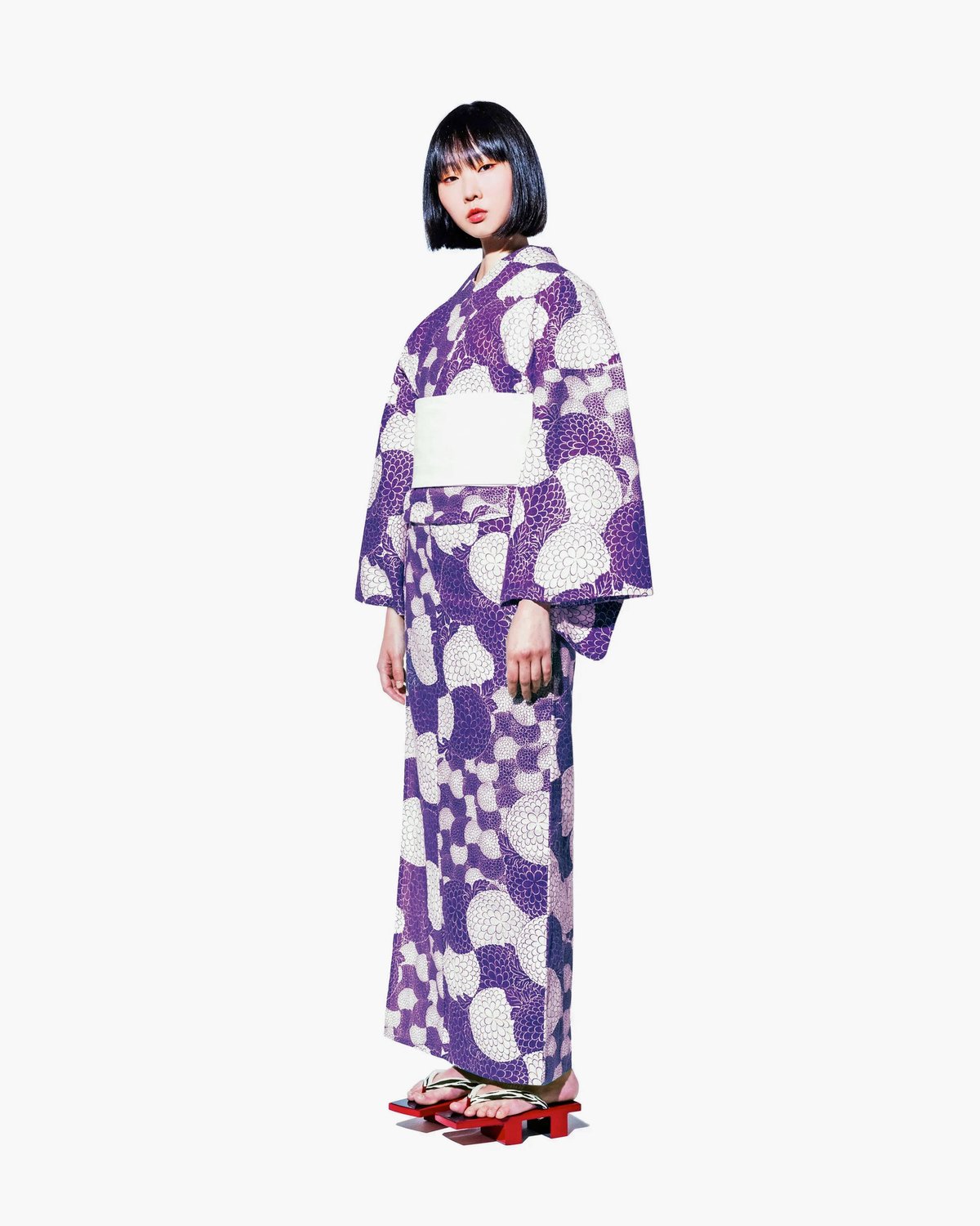 美品未着用 着物“空色×菊でポンポンを持って誰かを応援する気分”色無地 T-21 美品未着用 着物“空色×菊でポンポンを持って誰かを応援