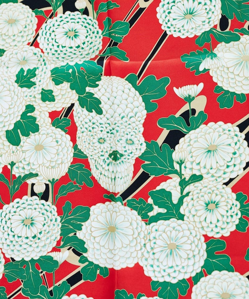 SILK SCARF 菊華髑髏図 SKULL OR FLOWER | NISHIOKA PEN SILK SCARF 菊華髑髏図 SKULL OR FLOWER | NISHIOKA PEN