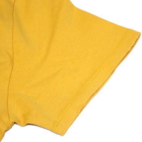 UNIVERSAL OVERALL(ユニバーサルオーバーオール) REGULAR S/S TEE MUSTARD