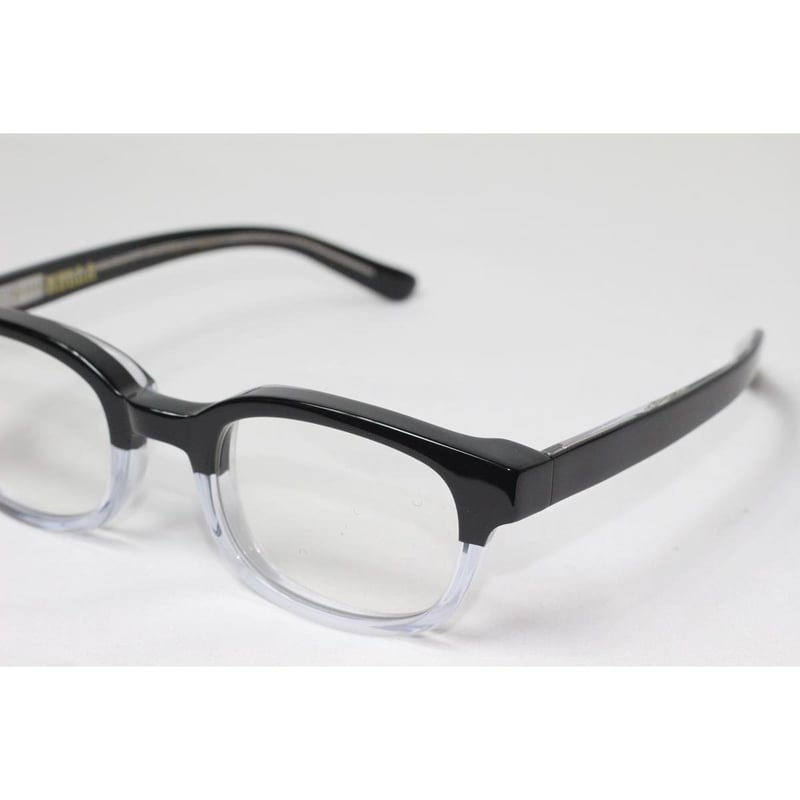 UNCROWD(アンクラウド)HELLA ブラックグラデーションフレームx調光