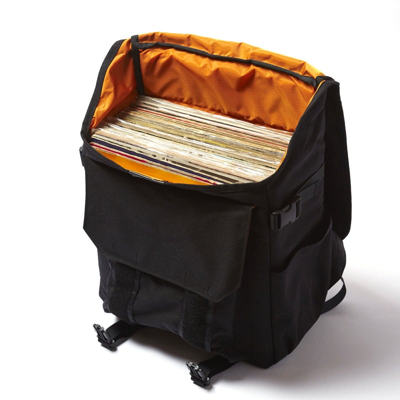 RECORD BACKPACK / BLACK | HOLE AND HOLLAND WEB