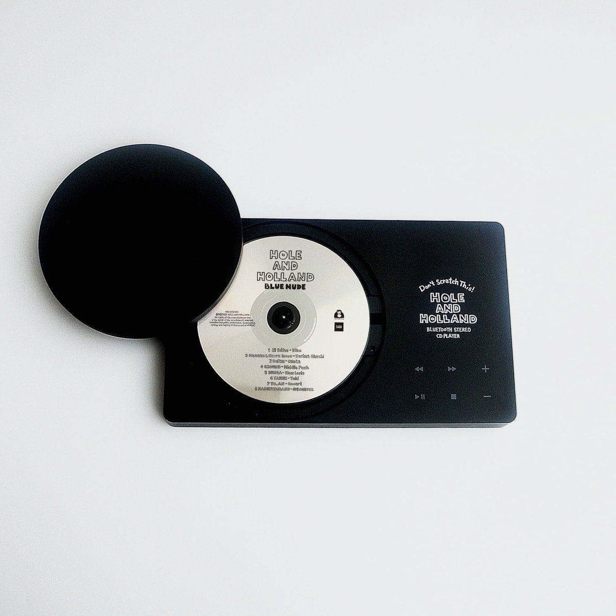 BCPLAY_ Bluetooth ® CD PLAYER | HOLE AND HOLLAN