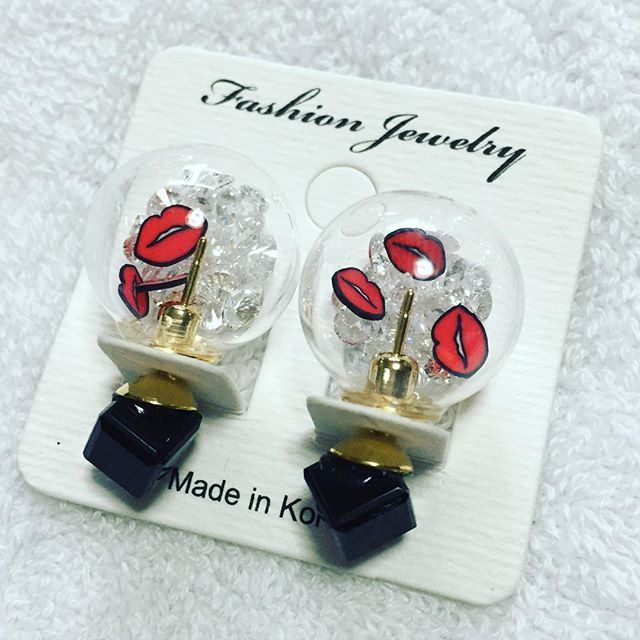 フランシュリッペ　ガラスドームピアス フランシュリッペ ガラスドームピアス - メルカリ
