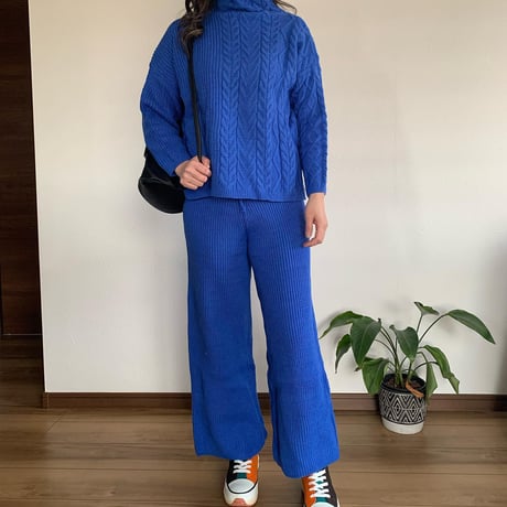 ニットセットアップ