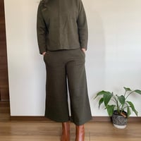 カーキニットセットアップ