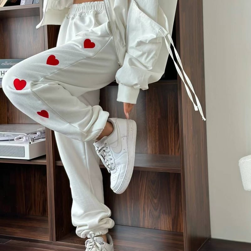 イタリア製カジュアルセット キルティングスウェット&美脚スウェットパンツ セール】文字グラフィックスウェットパンツ【G】（スウェット