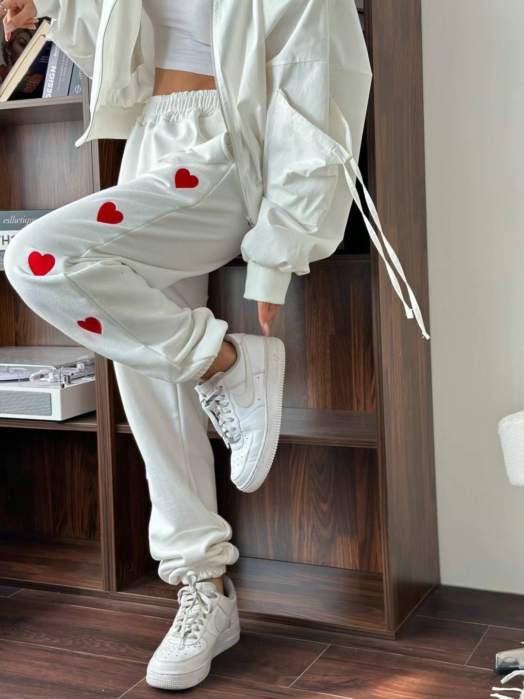 高橋メアリージュン hug world スウェットパンツ 高橋メアリージュン hug world スウェットパンツ