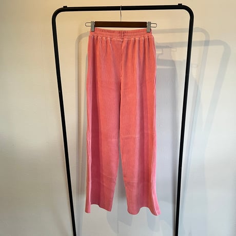 ワッフルワイドパンツ