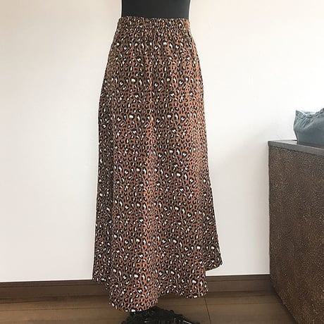 レオパードロングスカート