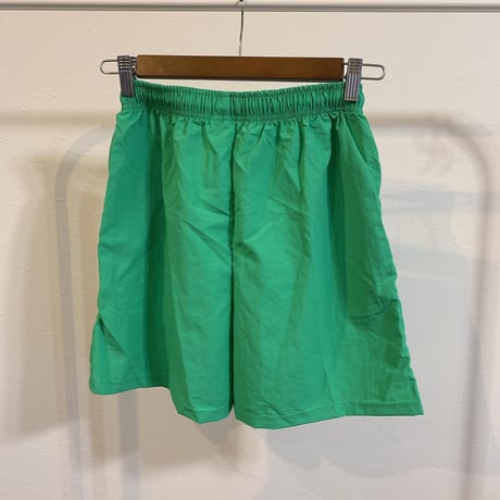 ポリエステルパンツ