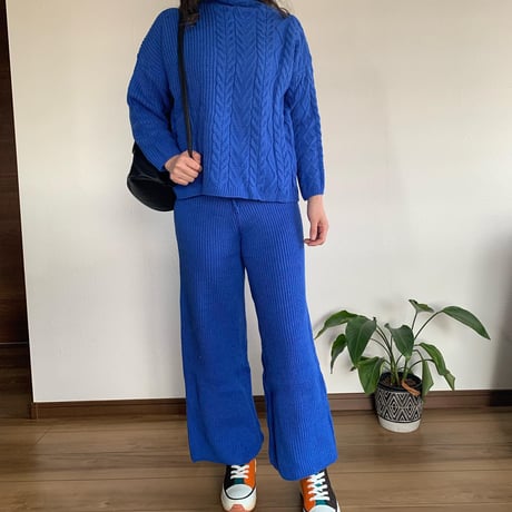 ニットセットアップ