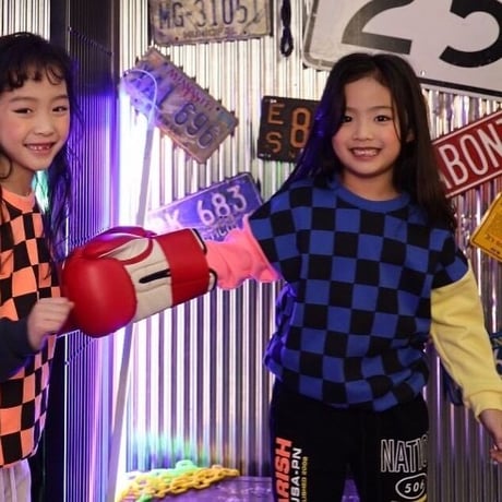 格子柄バイカラートレーナー