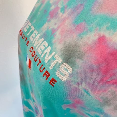 タイダイユニセックスTシャツ