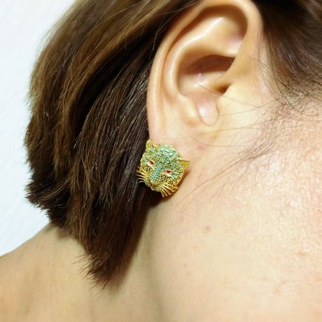 タイガーピアス
